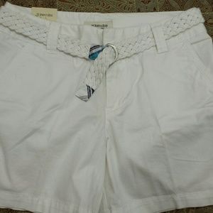 NWT, St. John's Bay Shorts With Belt